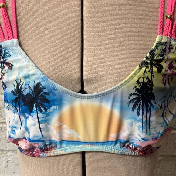 Hobie surfer ocean printed Y2K Bikini swim top Medium - Picture 3 of 11